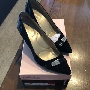 New, Black with Gold accent Bandolino Heels